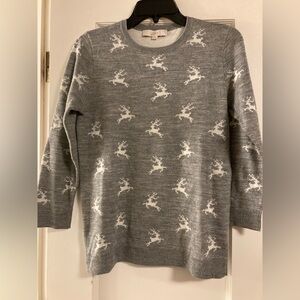 Ann Taylor Loft Ladies Reindeer Sweater Medium - Gray & White Pull-over